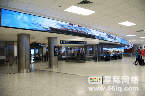 迈阿密国际机场曲面数字标牌欢迎各方旅客,多媒体信息发布系统,数字标牌,数字告示，digital signage