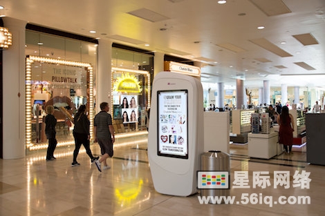 知名美妆品牌开展颠覆性户外营销活动,多媒体信息发布系统,数字标牌,数字告示,digital signage